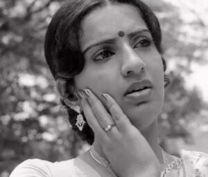 Actor Ambika faces ₹46 crore cheque fraud allegation; sister Radha files complaint